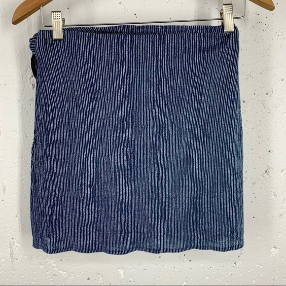 Amuse Society size small Navy Spinner Wrap Skirt NEW with tags - Picture 6 of 12